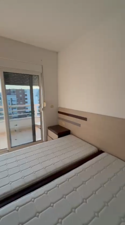 🏡 Jepet me qira apartament 2+1+2 📍 Tek Shkolla e Kuqe, Rr. Riza Cerova