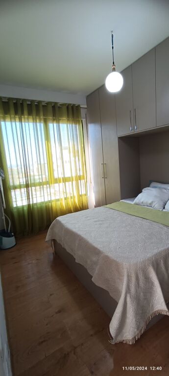 Apartament me qera 1+1