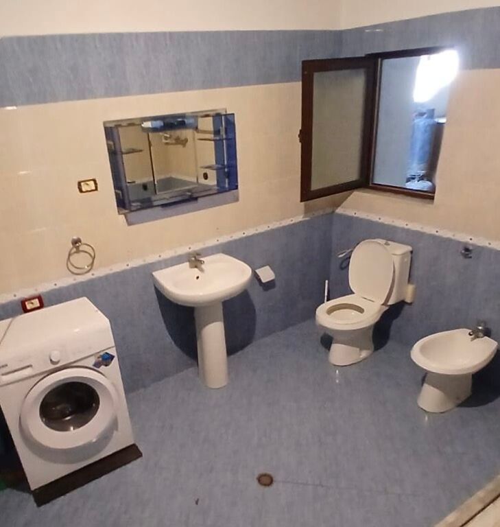 Appartamento 1+1+1 Balcone In Affitto