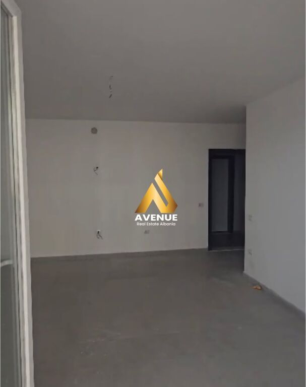 APARTAMENT 2+1 + VERANDË NË SHITJE UNIVERS CITY, QTU, TIRANE