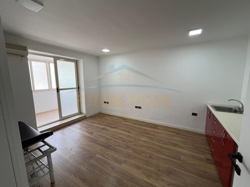 Rent, Business Premises, 21 Dhjetori, Tirane