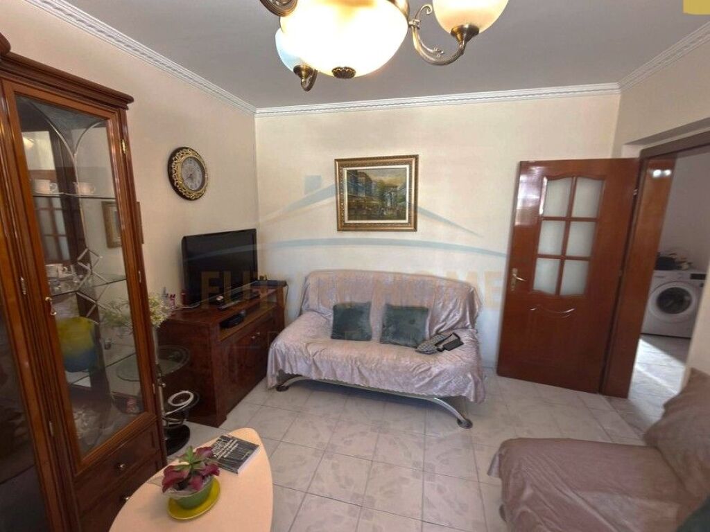 Rent, Apartment 2+1, Ferit Xhajko Street