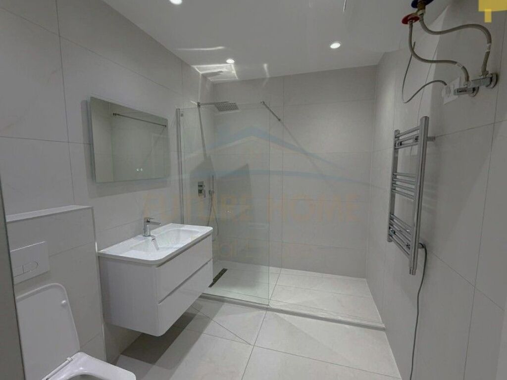 Rent, Apartment 2+1+2, 21 December