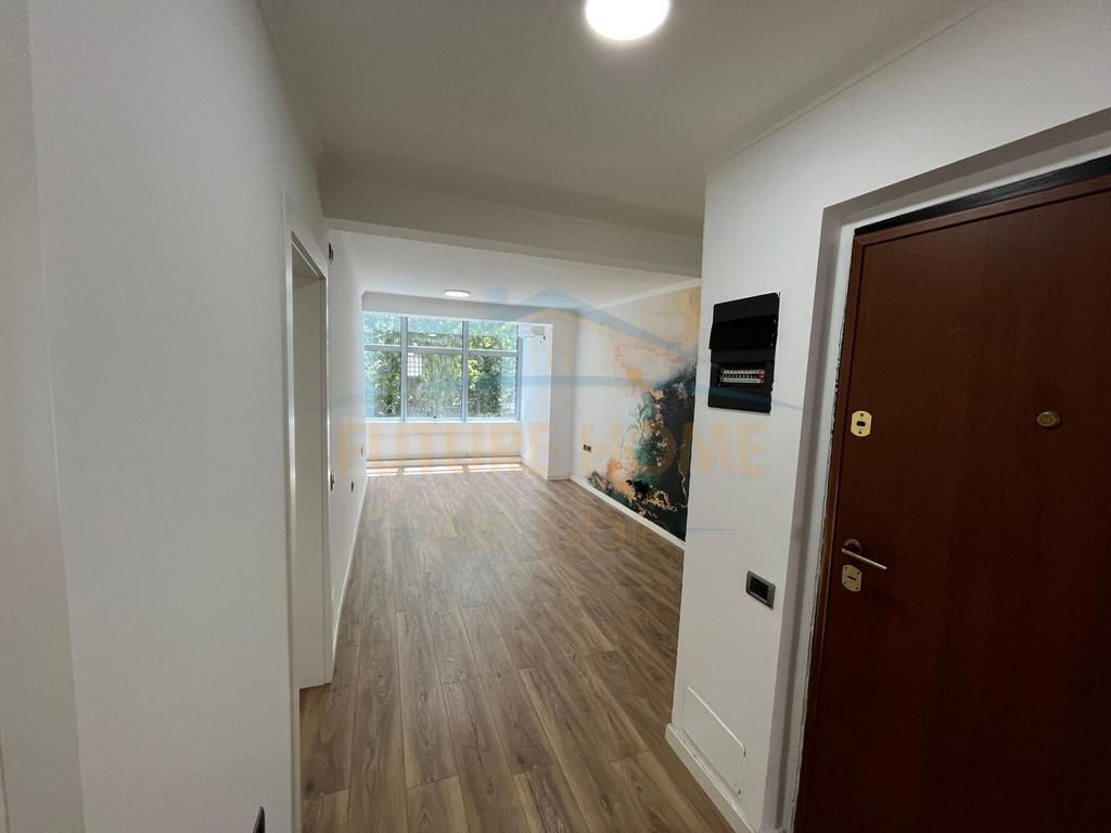 Rent, Business Premises, 21 Dhjetori, Tirane