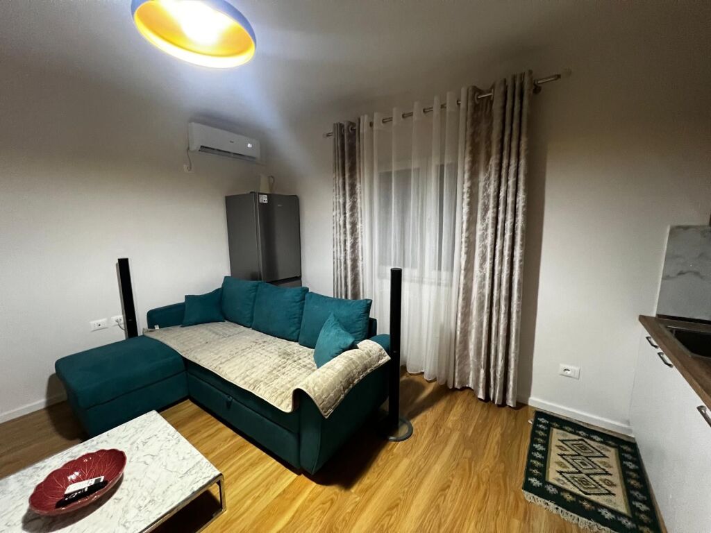 Apartament 1+1 ne kat Vile tek Mihal Grameno!
