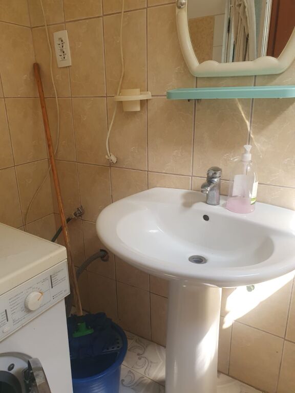 APARTMENT 1+1. 25000 LEKE.21 DECEMBER