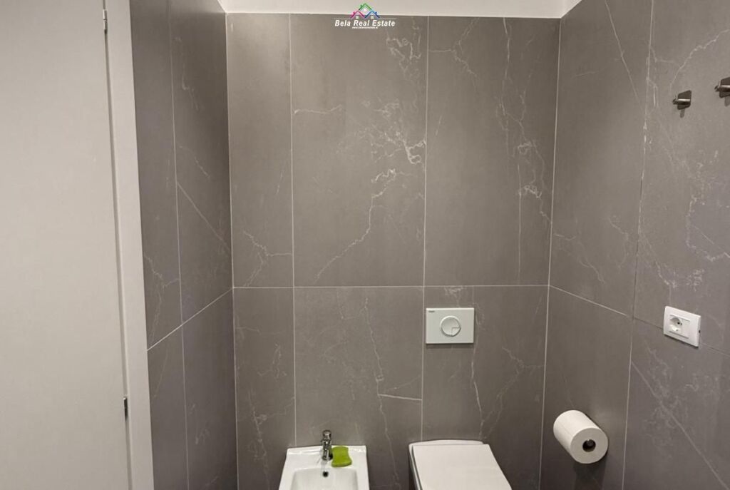 Apartament Me Qera 1+1+ Post Parkimi Tek Univers City (ID B2101710) Tirane