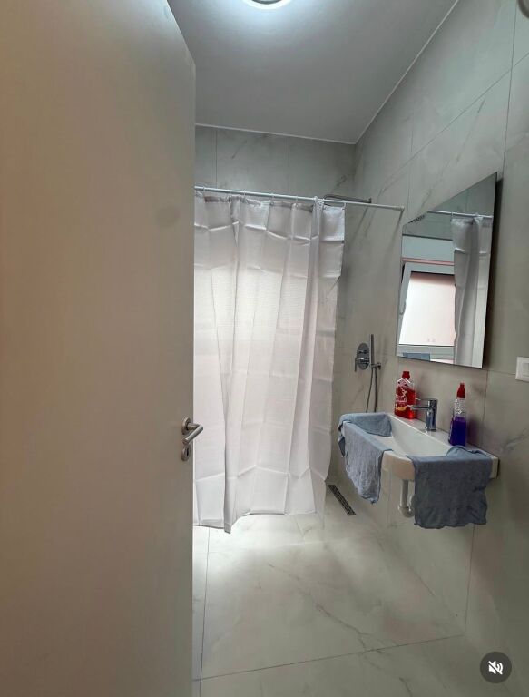 🏢In the Ali Demi area, Kadiu Residence offers for rent a 1+1 apartment, newly furnished 450Euro