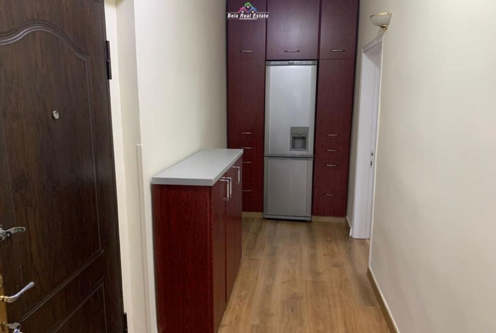 Appartamento 2+1 In Affitto Vicino al Nuovo Mercato (ID B220696) Tirana.