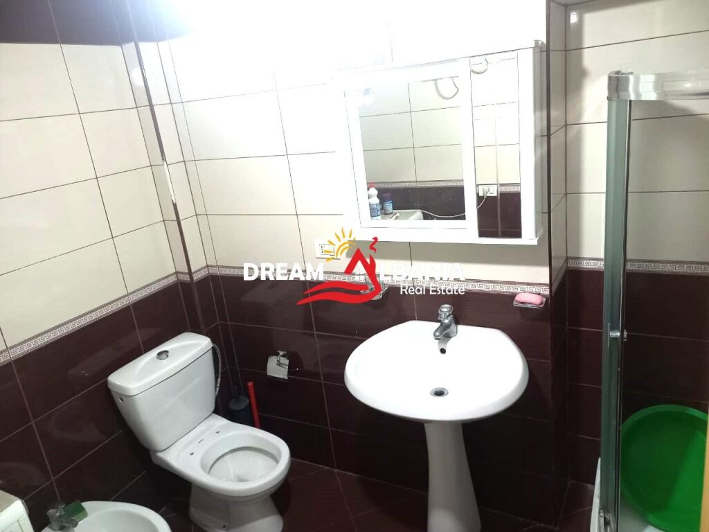 Apartament 1+1 ne Bllok prane pallateve Agimi, Tirane (ID 4219321)