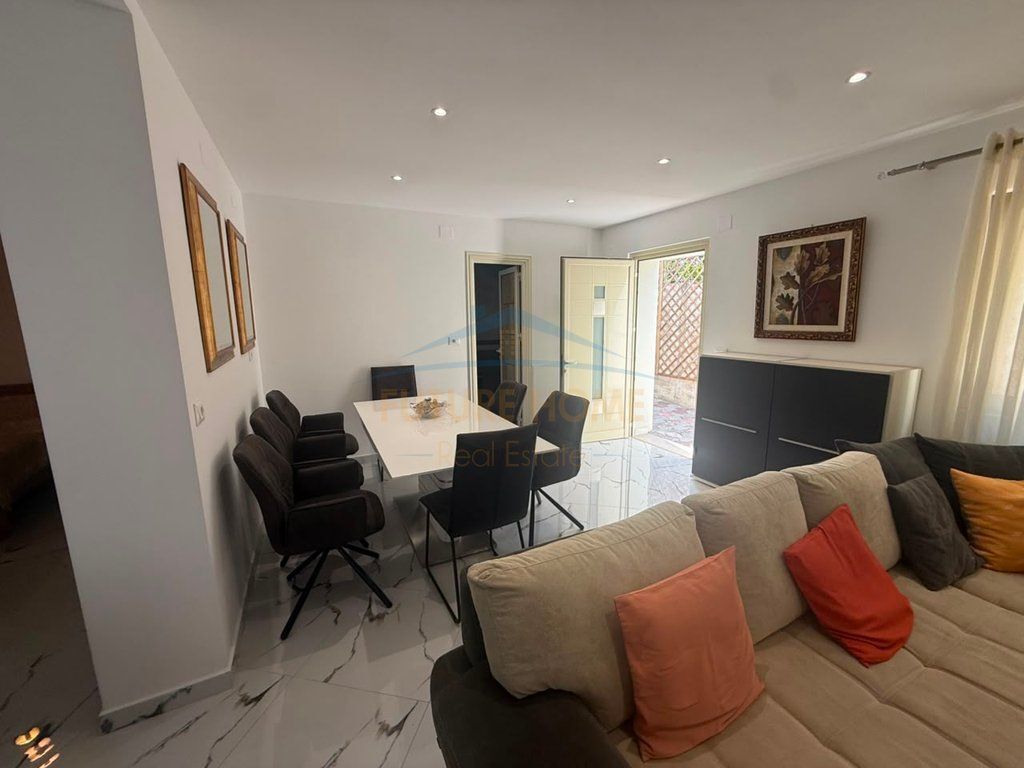 Rent, Private House, Besa Street, Tirana