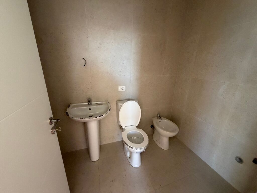 2+1,i perfunduar,afer urban gate astir,152.000 leke