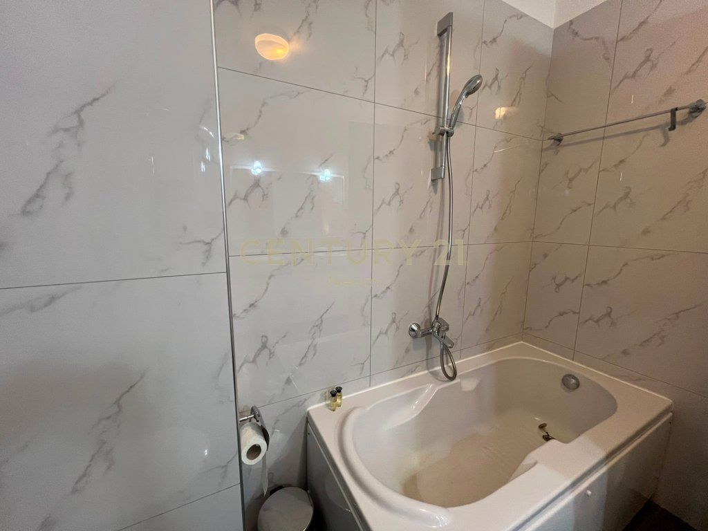 Jepet me qera apartament luksoz 2+1 në Rezidencën Touch of the Sun, Sauk 🌿
