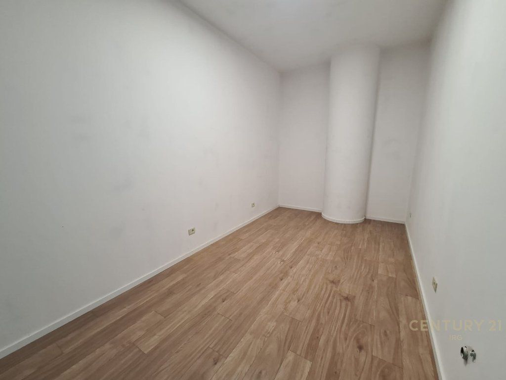 COMMERCIAL SPACE FOR RENT AT GOLDEN TOWER – MINE PEZA