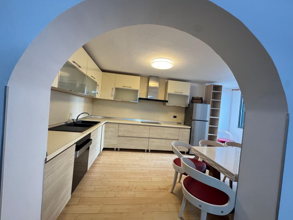 🏡 SHITET APARTAMENT 2+1  📍 TEK SHKOLLA E BALETIT