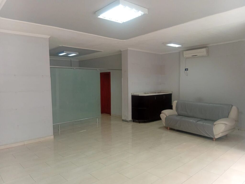 Premises for rent behind the Post Office 8 Wilson Square