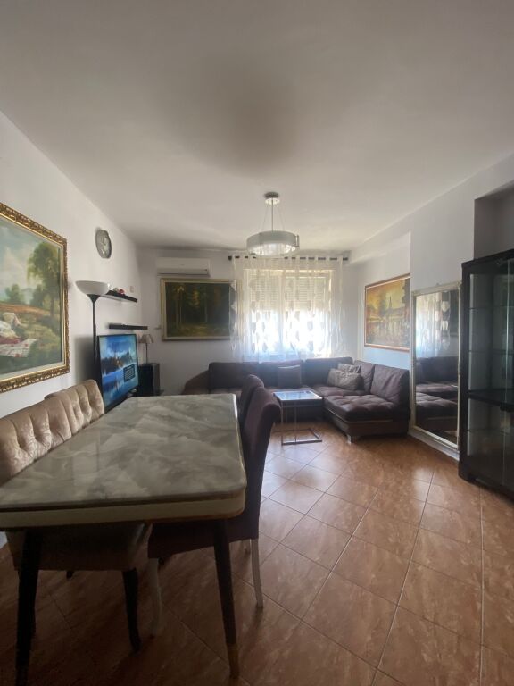 🏡 Apartment 2+1 for rent near Mondial, 21 Dhjetori