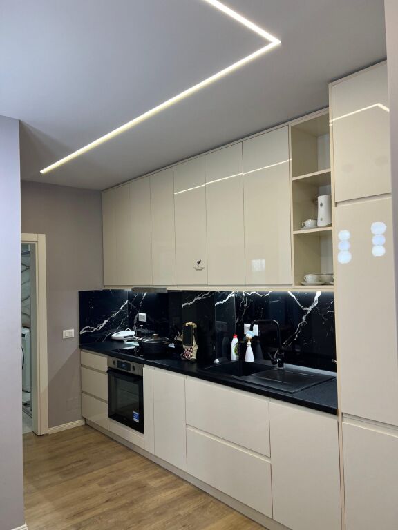 APARTAMENT ME QERA 1+1 KOMUNA E PARISIT 65.000 LEKE FH-78214