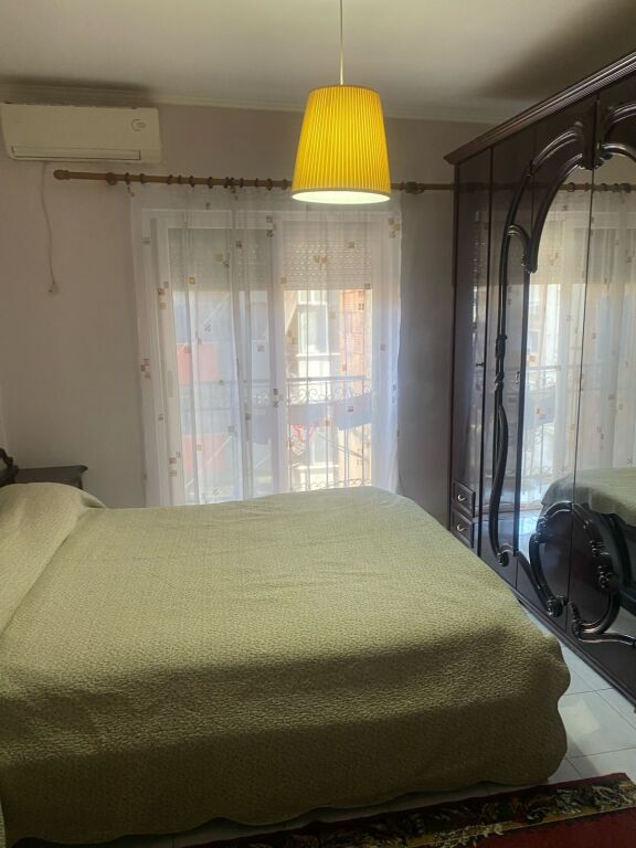 Apartament 1+1 për qira Myslym Shyri !