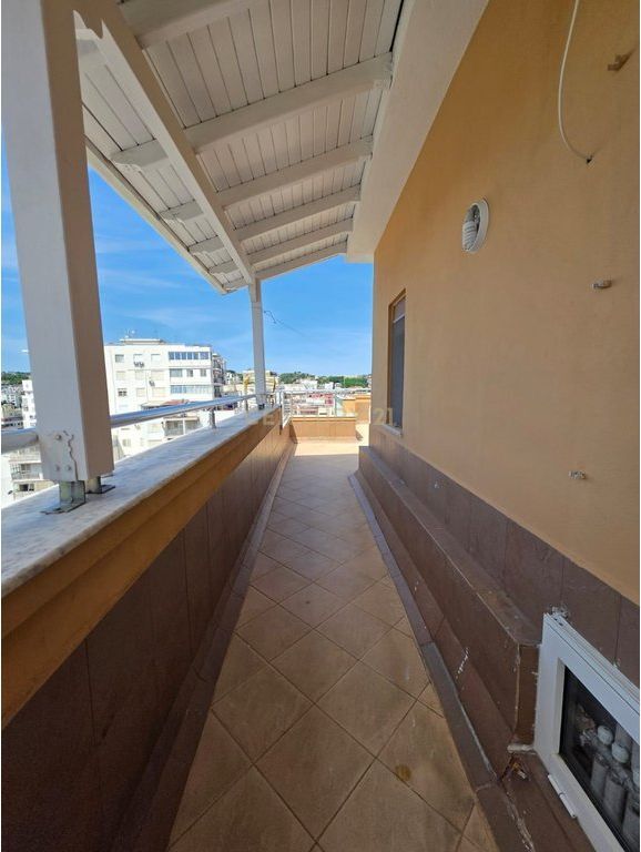 Attico in Vendita, Durres Quartiere N. 6 !