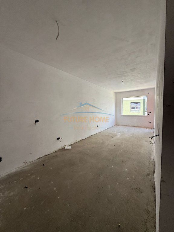 Shitet, Apartament 2+1, Space City, Paskuqan.
