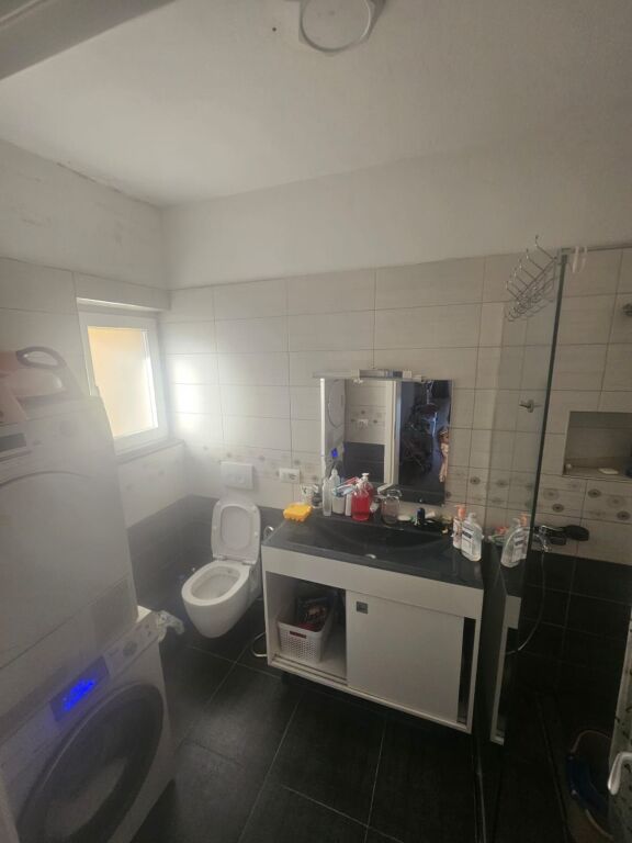 Apartament 2+1 me Qira pranë Drejtorisë së Përgjithshme të Policisë