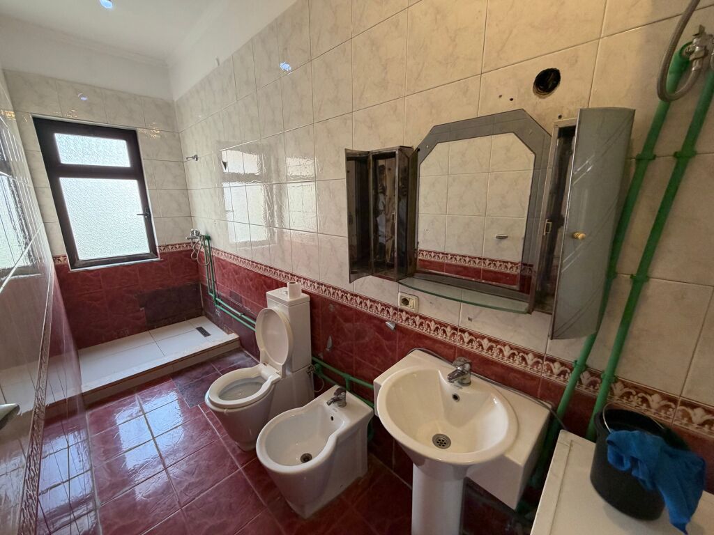 Studio apartment for rent 300 thousand lek