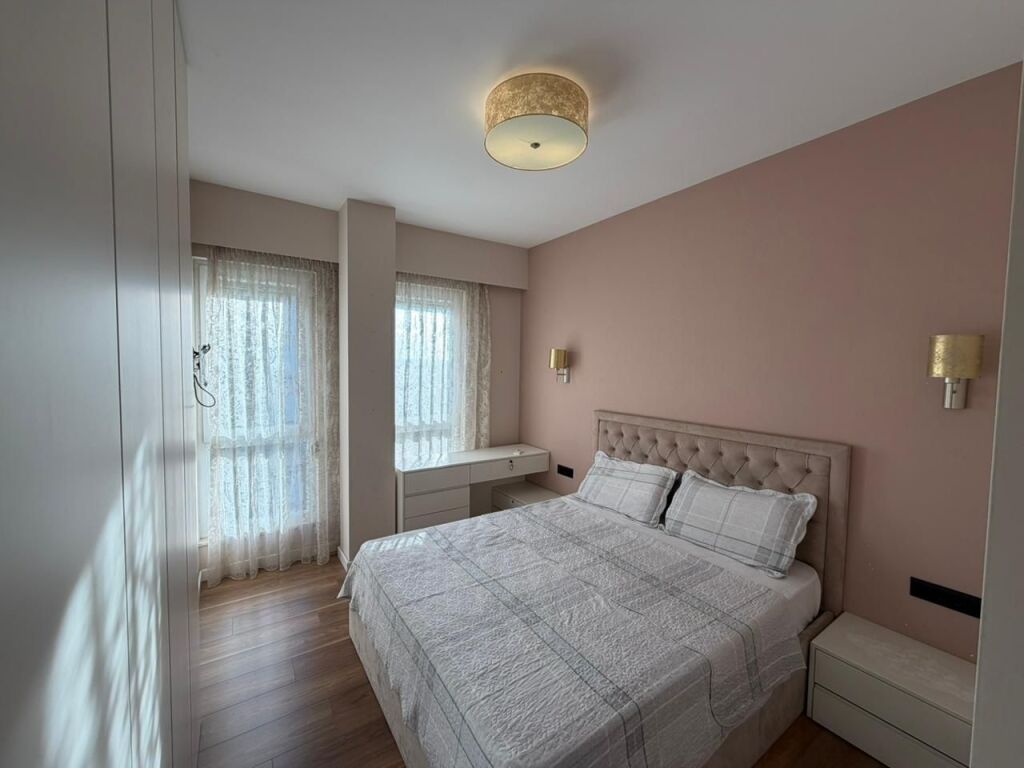 🏡 Duplex 3+1 apartment for rent in the 5 Maj area 💰 70,000 lekë /month
