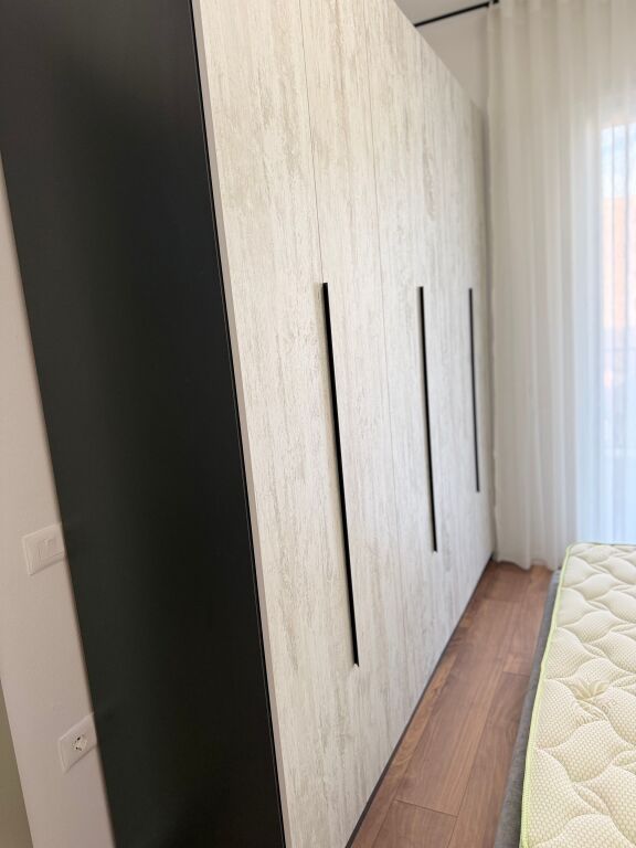Apartament me qera