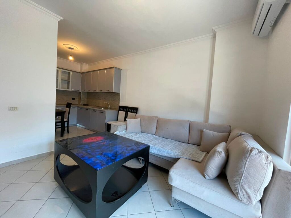 Apartment 1+1 for rent Yzberisht.