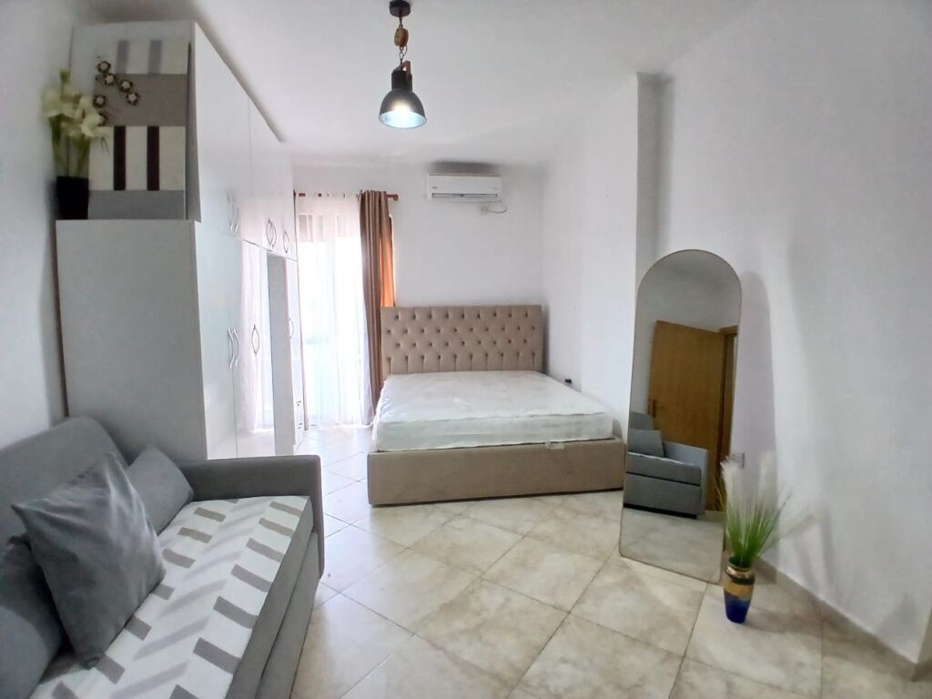 Appartamento Home Studio In Affitto