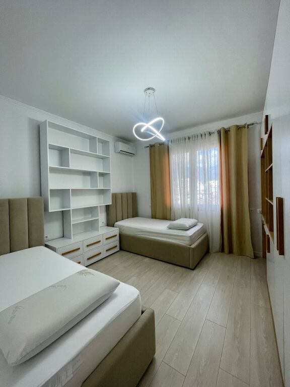 Apartment 2+1 for Rent at Petro Nini