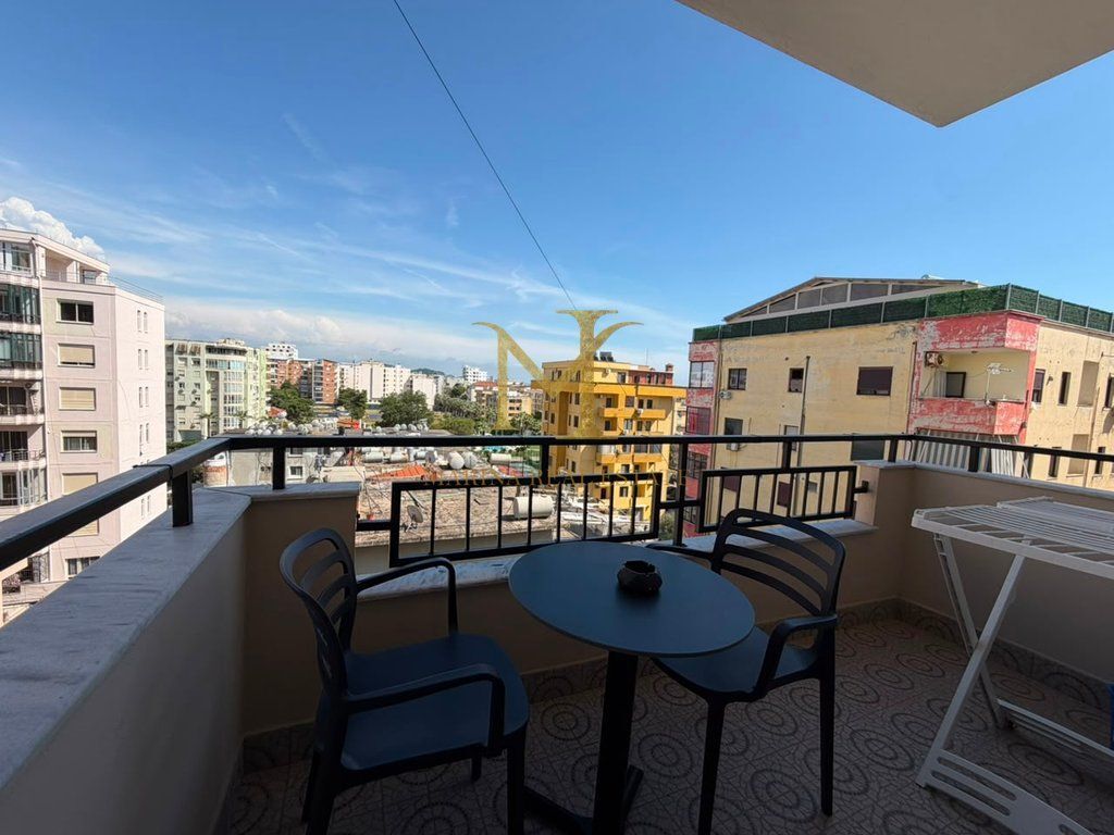 JEPET ME QERA APARTAMENT 1+1 NE PLAZH HEKURUDHA SHUME PRANE ME DETIN!