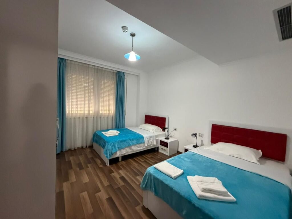 Apartament 2+1 per shitje Liqeni I Farkes !