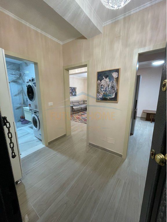 For sale, Apartment 1+1, Zogi Boulevard 1, Tirana.