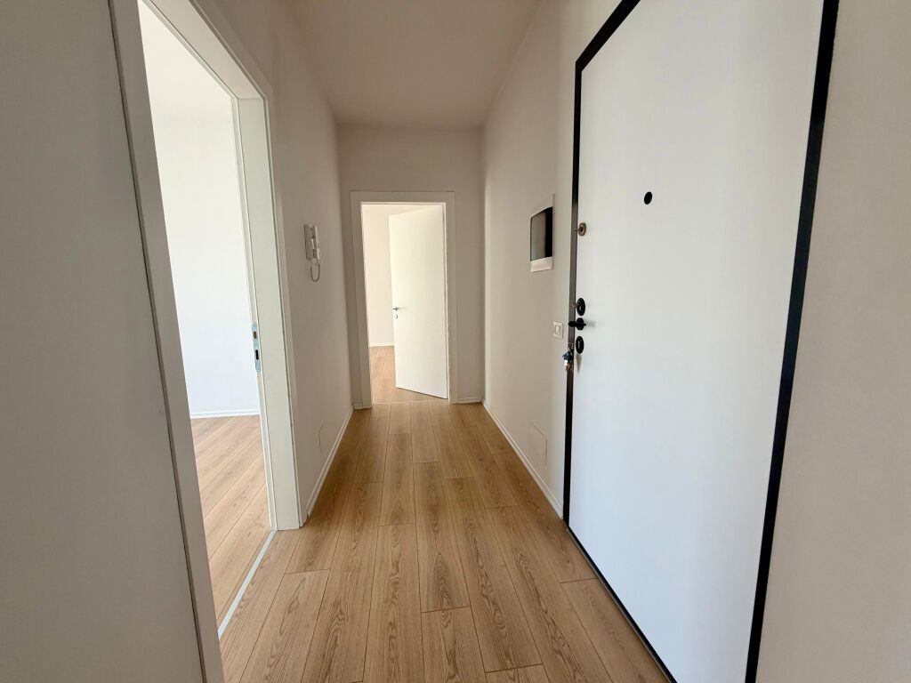 Apartament 2+1+2 per shitje Univers City