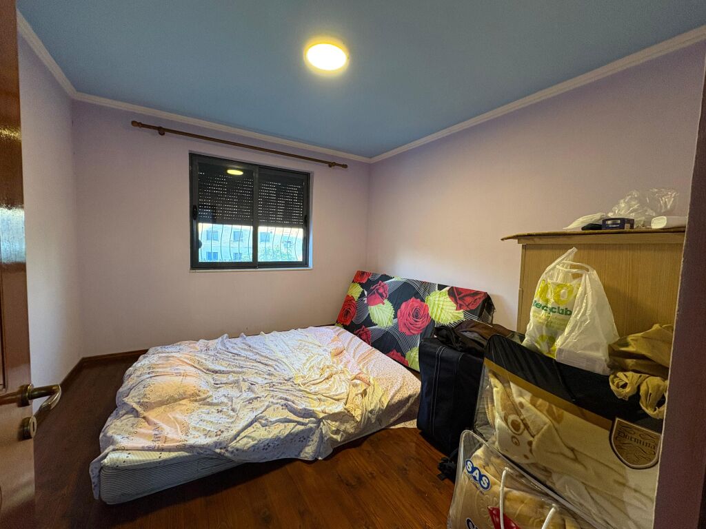 Apartament 1+1 per shitje tek irfan Tomini !