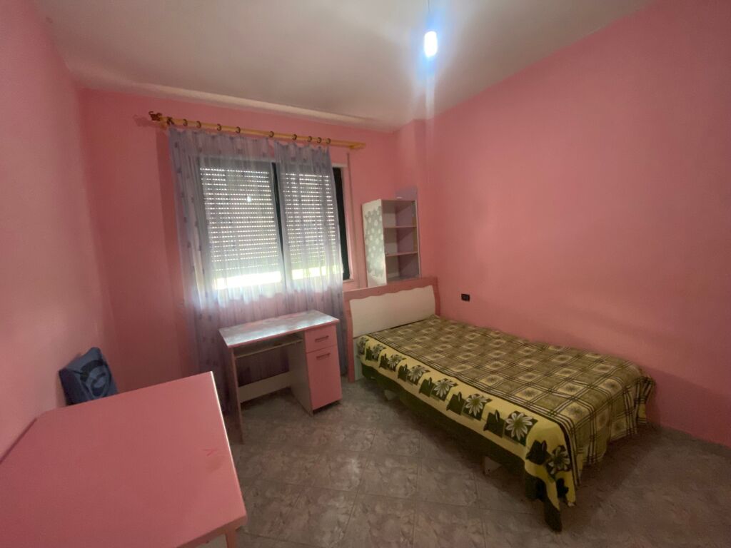Apartamwnt 2+1+ 2 per qera Afer market aldi Fresk !