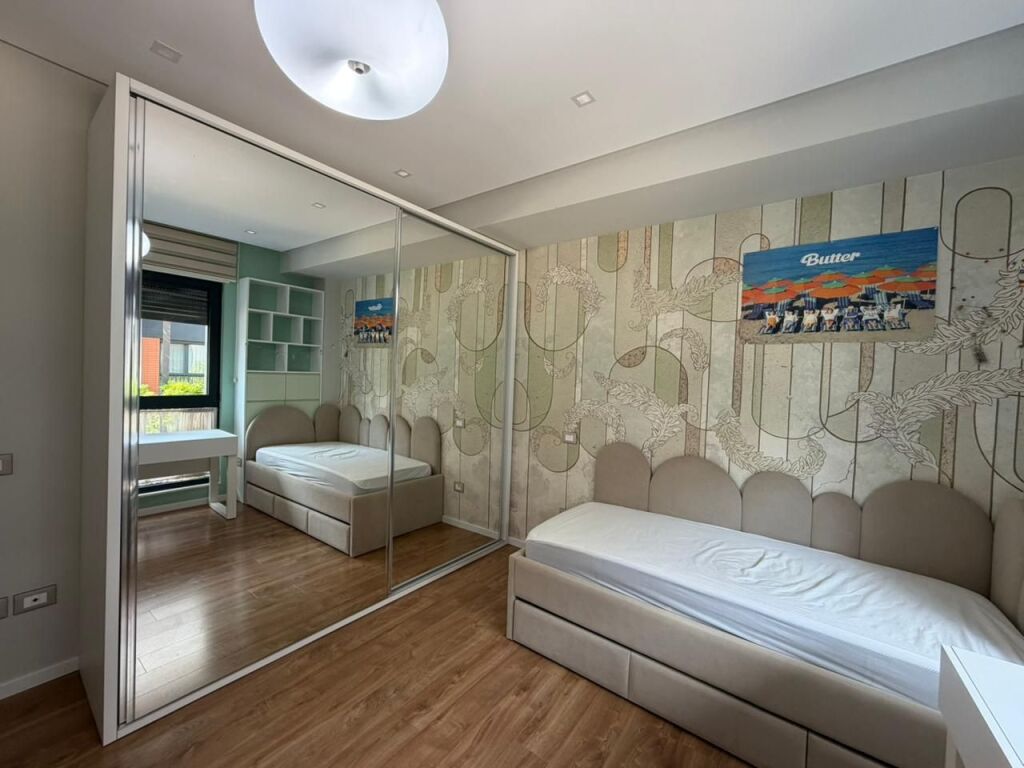 Apartament 2+1+Oborr+Parking per qira tek Montesori School tek Liqeni i Thate.