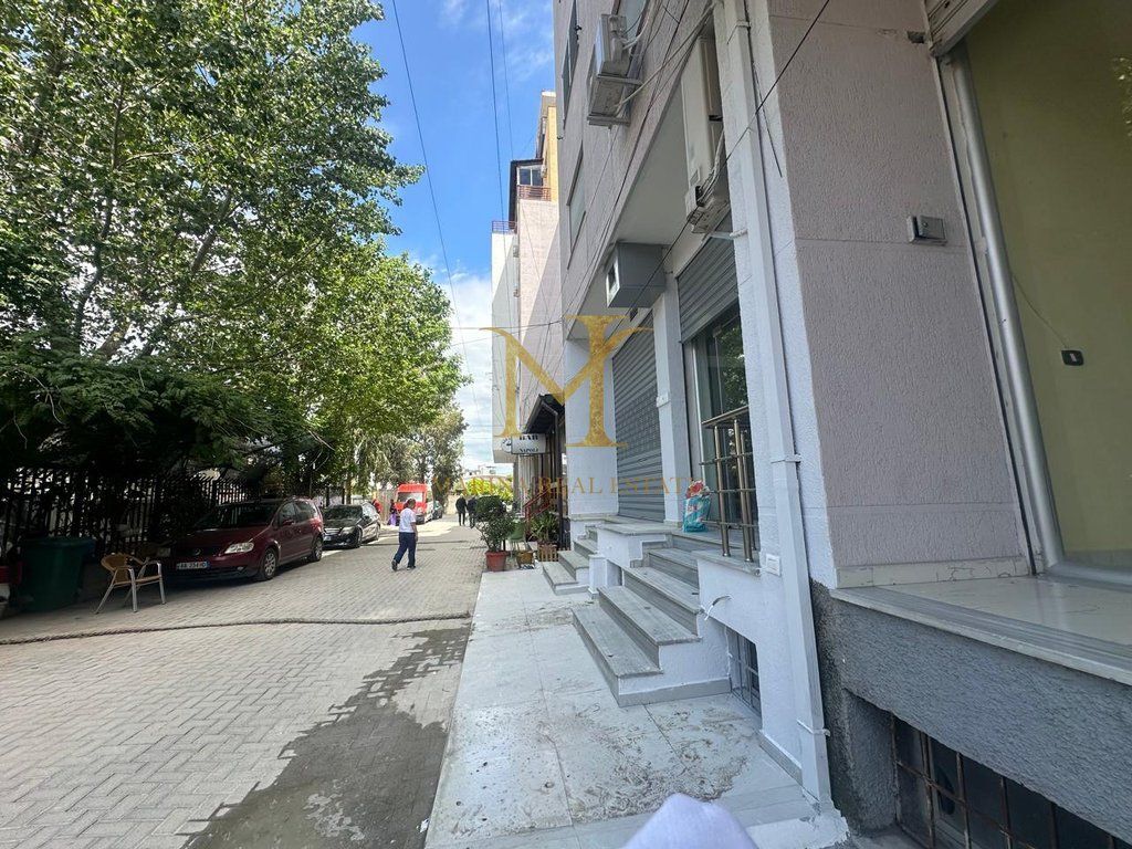 SHOP FOR RENT IN RAILWAY BEACH !