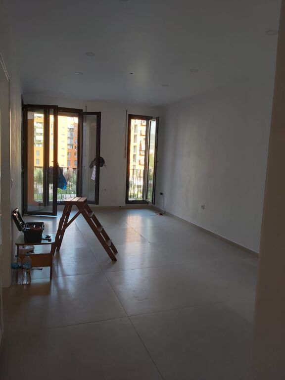 Ambient zyre per qira tek Residenca Zirkon tek Oxhaku.
