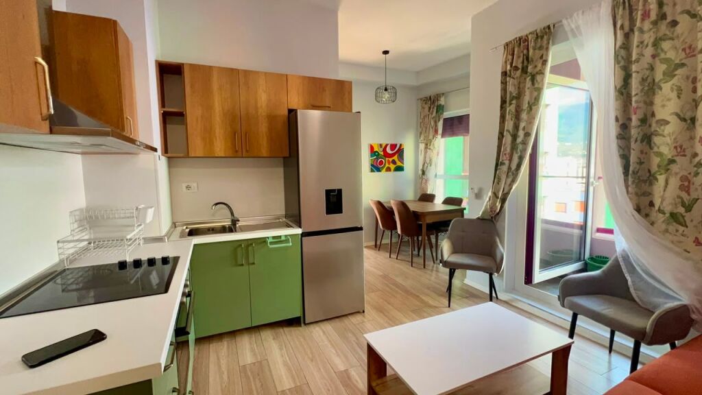 Me Qera: 1+1 📍Ali Demi (Kompleksi Mangalem) - Kt.5 - 40,000 Leke/Muaj - Sp.60m² || Akses i shpejte me nyjet kryesore te Tiranes