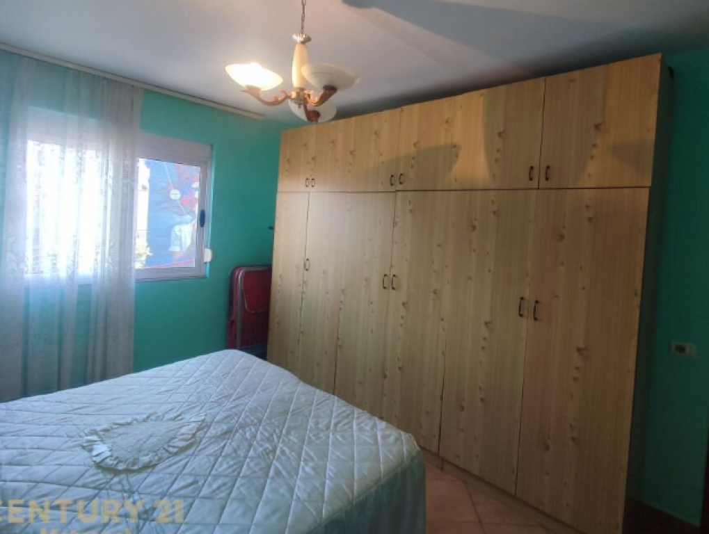 Diplomat 2, APARTAMENT 1+1 ME QIRA