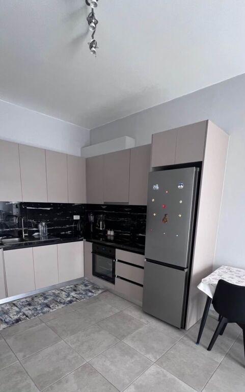 Qera | Apartament 2 + 1 | Brryli | 700 €/muaj