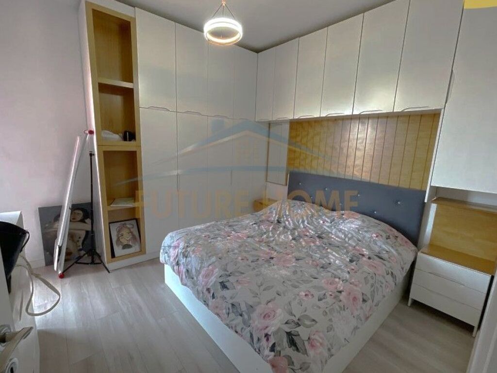 Affitto, Appartamento 1+1, Via Dibrës, Tirana.