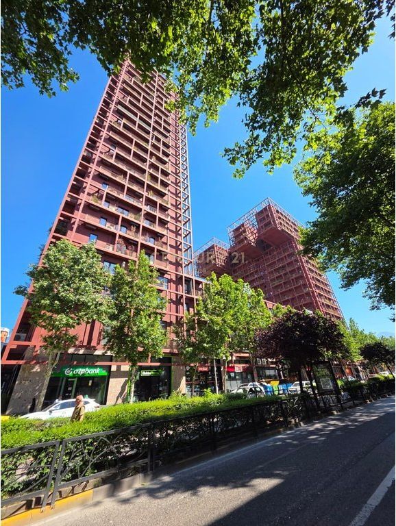 🚗 2 Poste Parkimi për Shitje – Tirana Garden Building