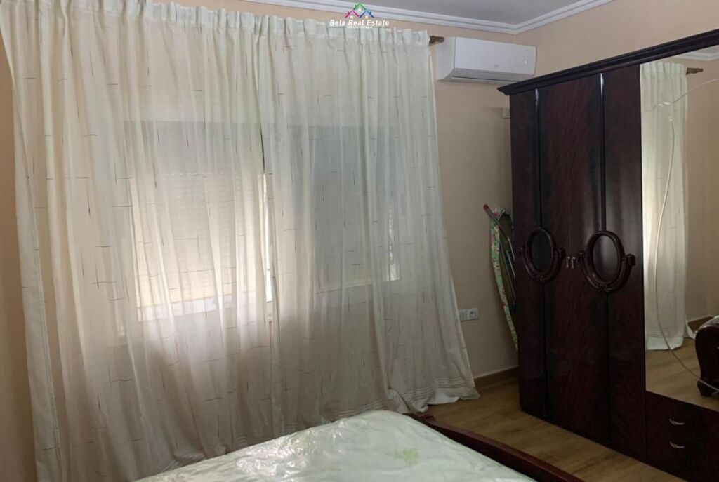 Appartamento 2+1 In Affitto Vicino al Nuovo Mercato (ID B220696) Tirana.