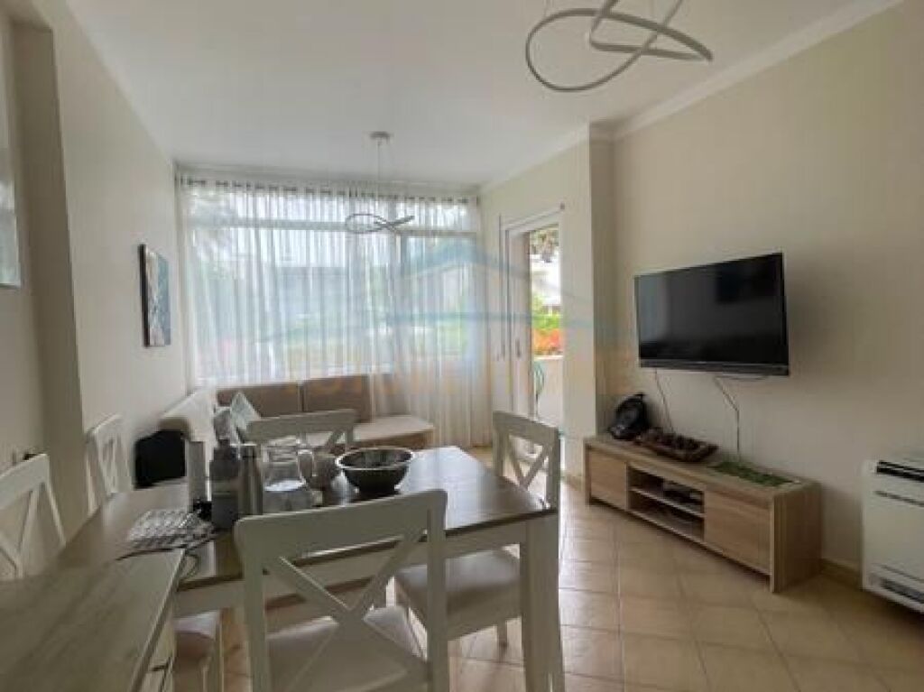 Shitet, Apartament 2+1+Oborr, Gjiri i Lalzit