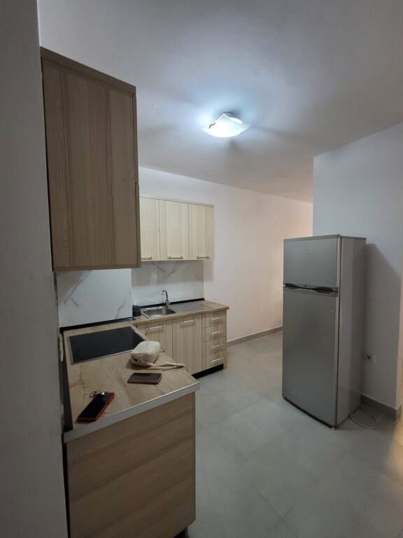 Apartment 2+1 for rent in 5 Maji, 450 Euro, with balcony and parking