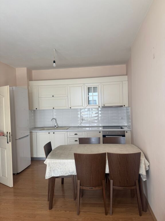 Astir perballe  Viles-L 1+1 apartament me qera  